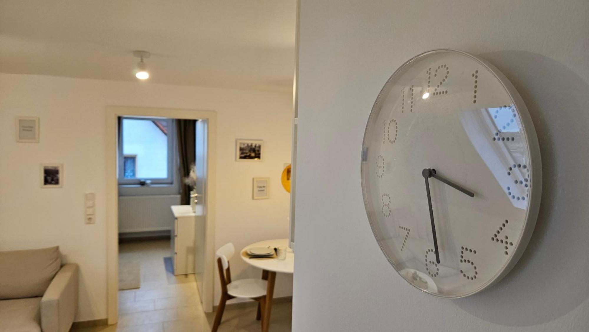 Ferienwohnung As5 Two Bamberg - Zentrale Lage Mit Parkplatz Hallstadt Esterno foto